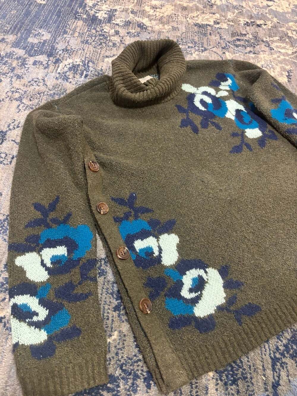 St John's Bay Turtleneck Sweater Size XS Green Floral